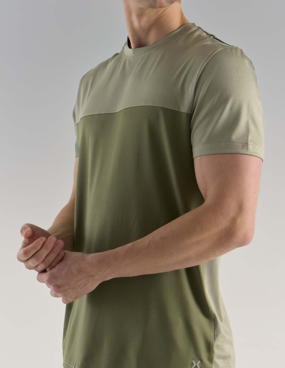 Playera deportiva para correr de hombre 5