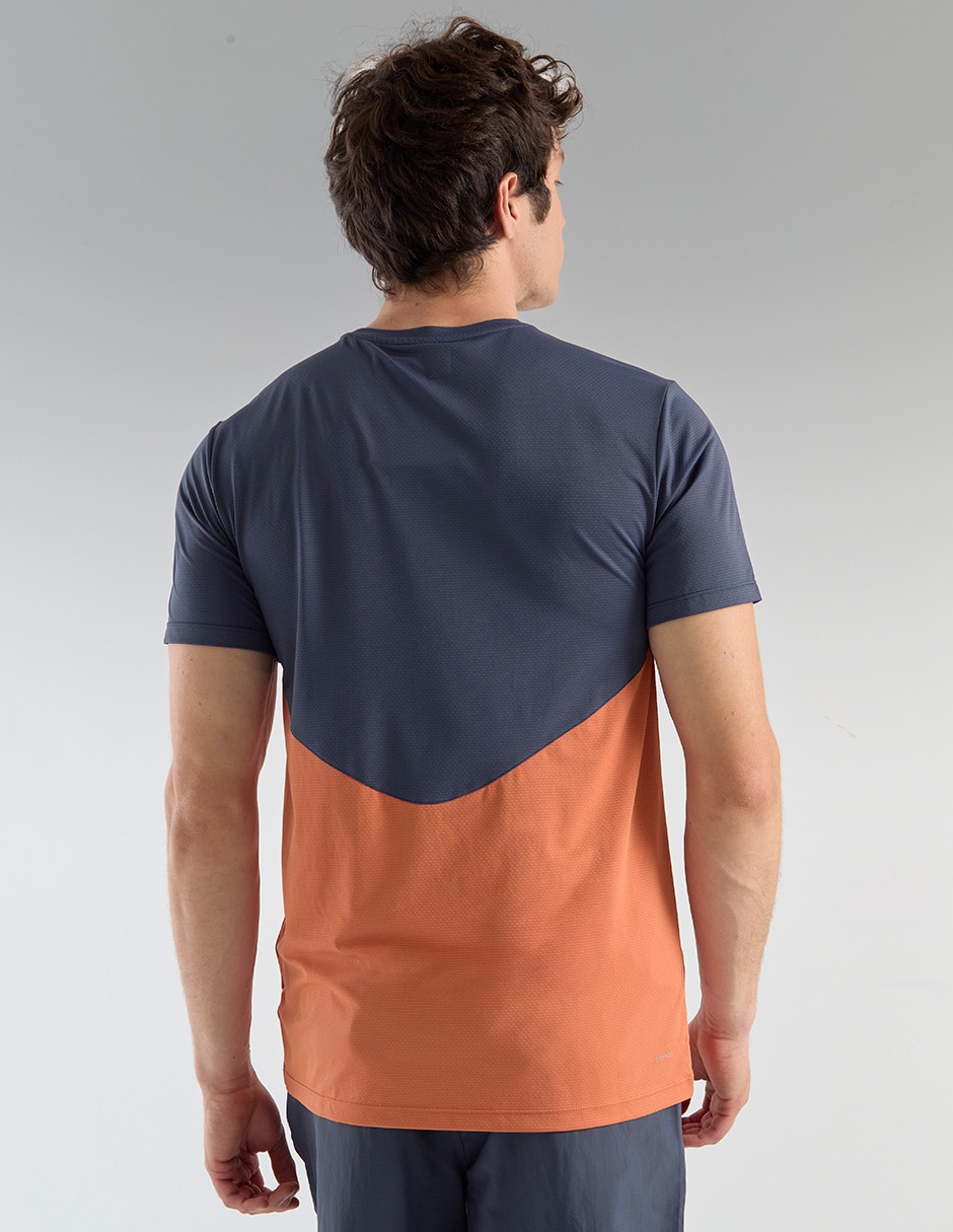 Playera deportiva para entrenamiento de hombre 6