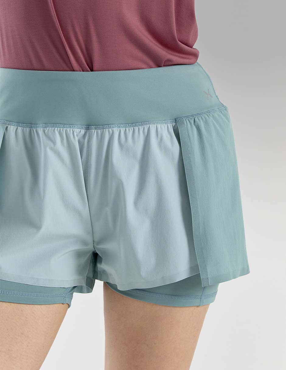 Short efecto doble prenda para entrenamiento mujer 4