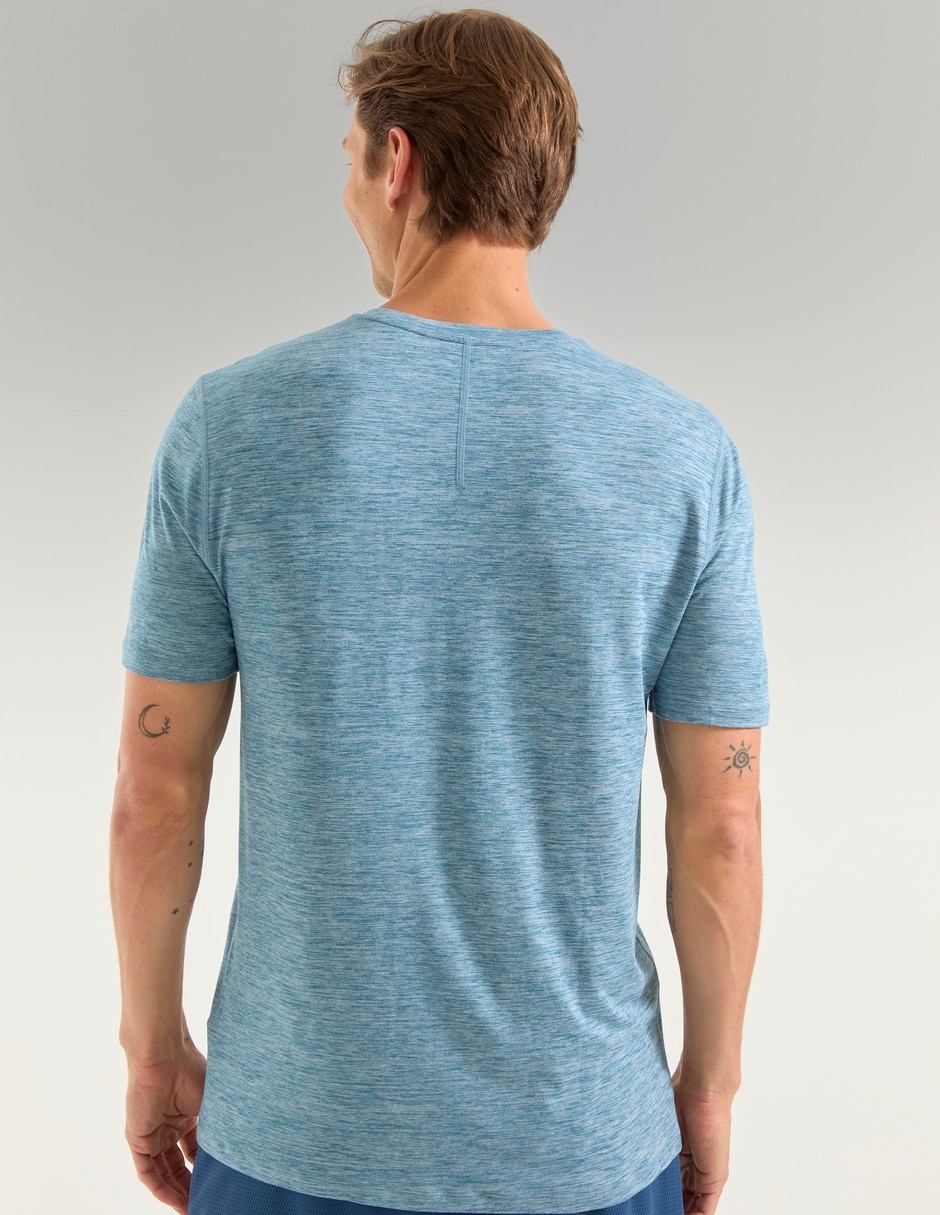 Playera deportiva para entrenamiento de hombre 12
