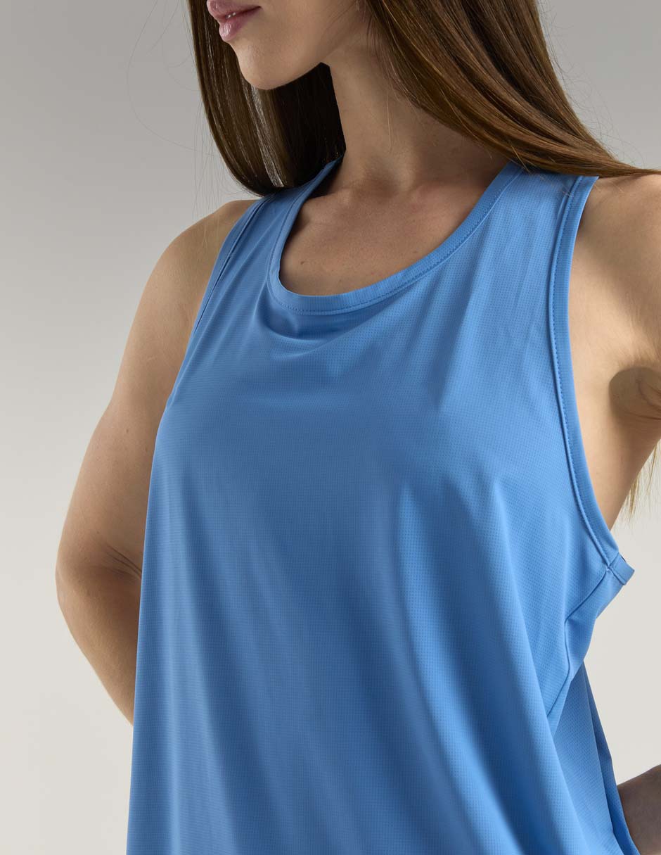 Playera deportiva para correr de mujer 4