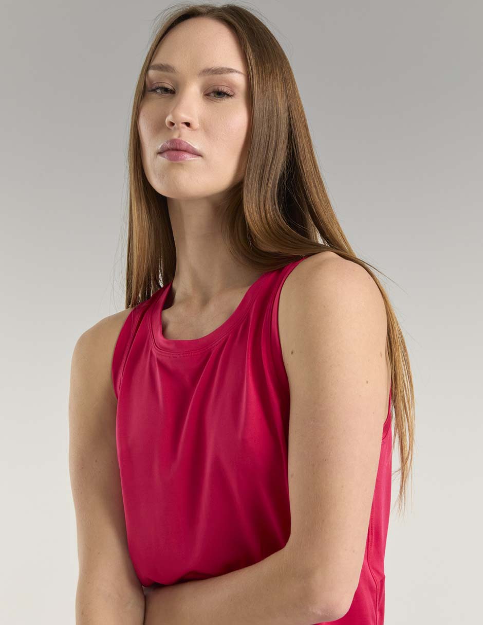 Tank top para entrenamiento de mujer 5