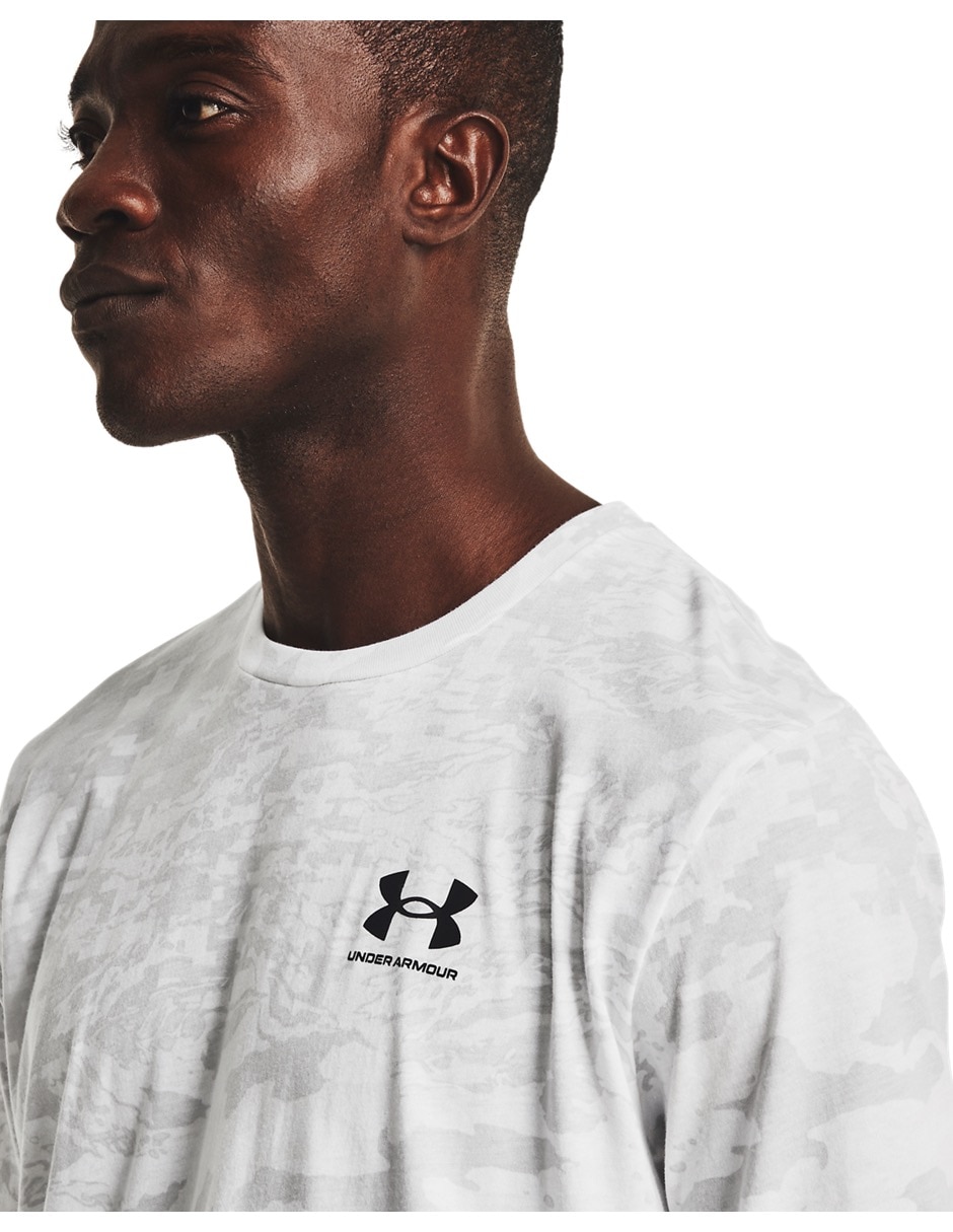 Playera deportiva para entrenamiento UA ABC CAMO SS de hombre 6