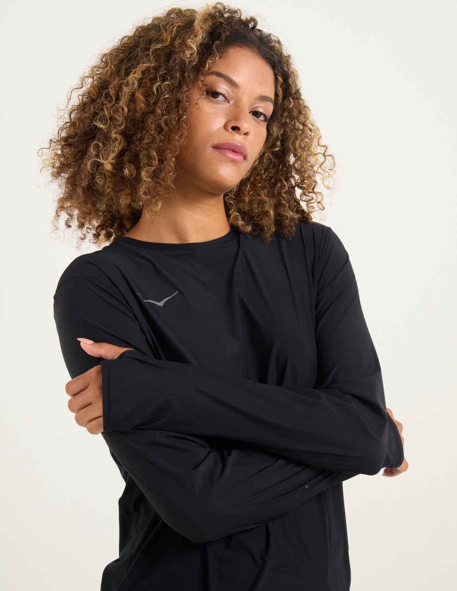 Playera deportiva para correr de mujer 4