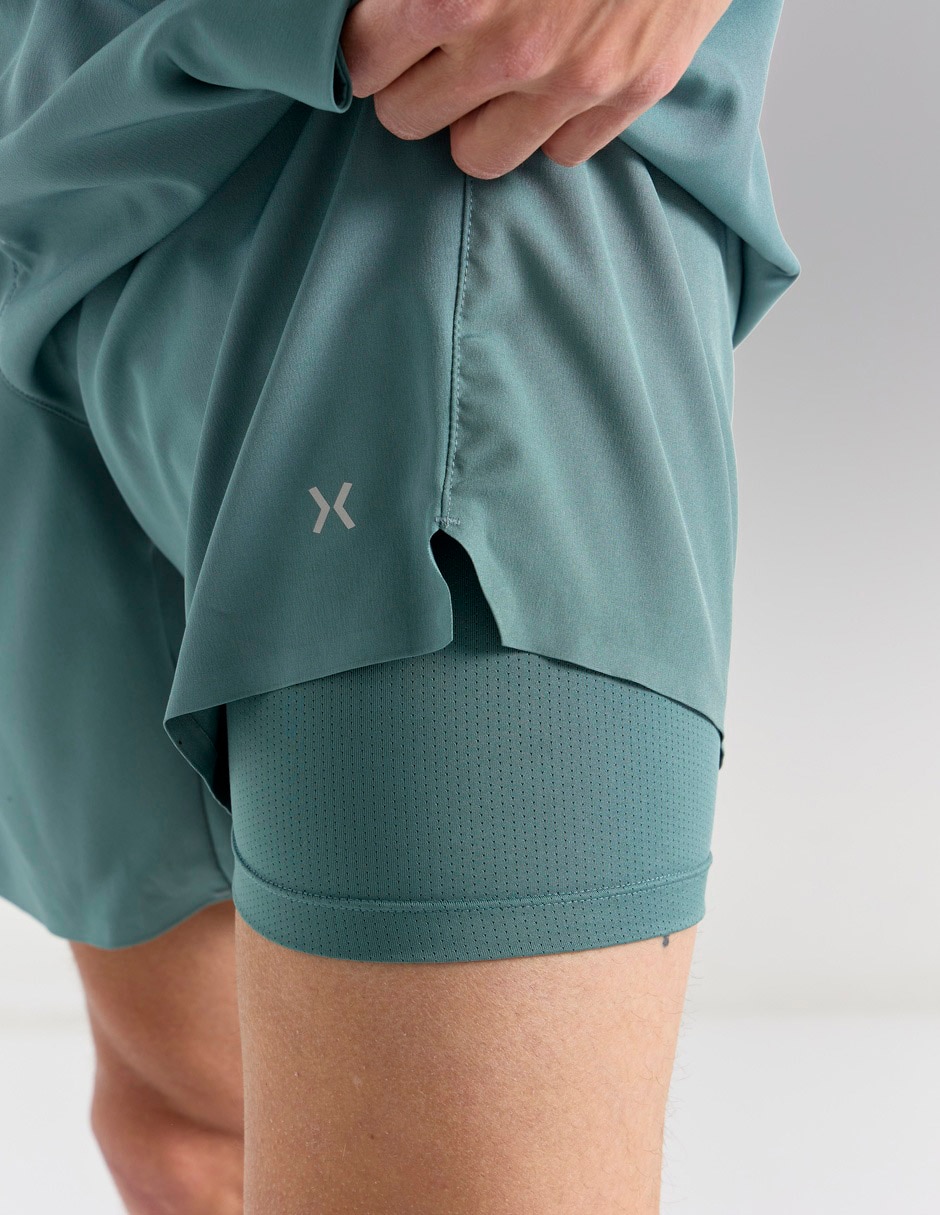 Short con bolsillos para entrenamiento hombre 5