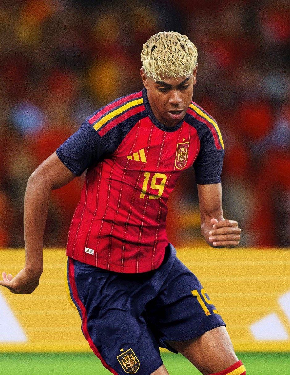 Jersey de Selección de fútbol de España local authentic manga corta   para hombre 13