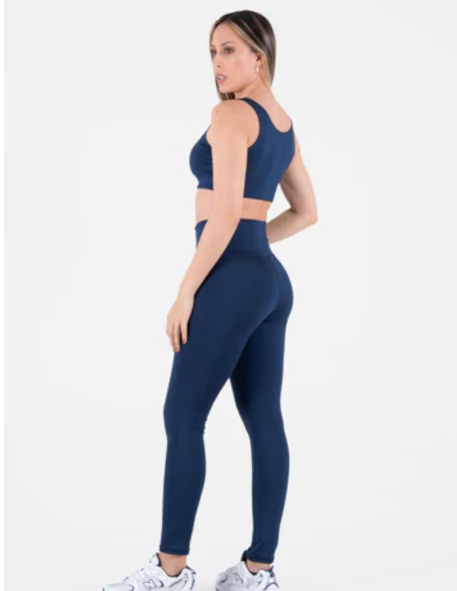 Conjunto deportivo ajustado con elástico para mujer 3
