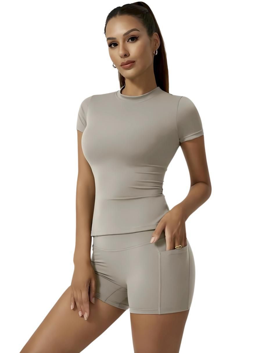 Conjunto deportivo regular con elástico para mujer 2