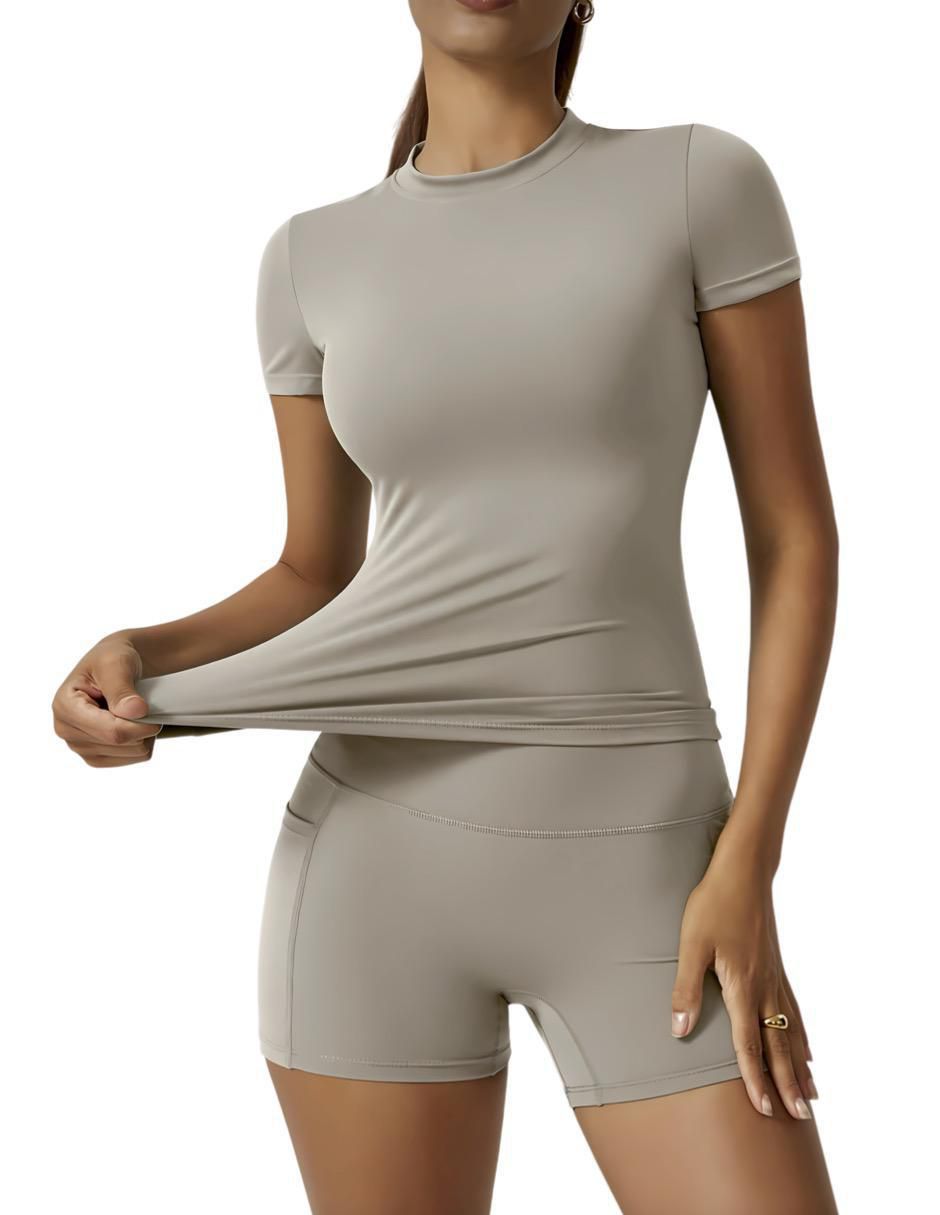 Conjunto deportivo regular con elástico para mujer 5