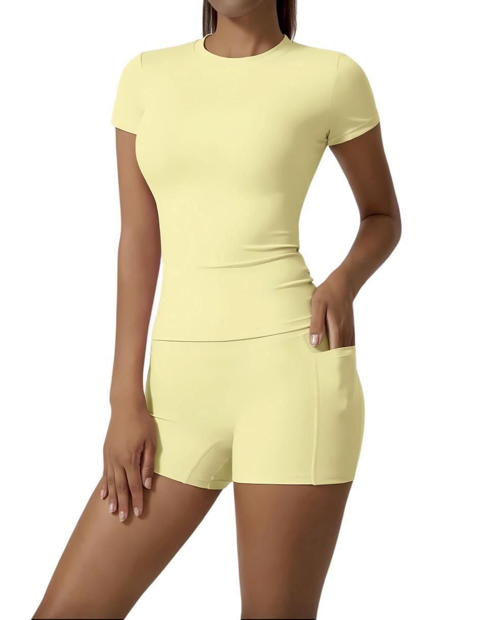 Conjunto deportivo regular con elástico para mujer 5