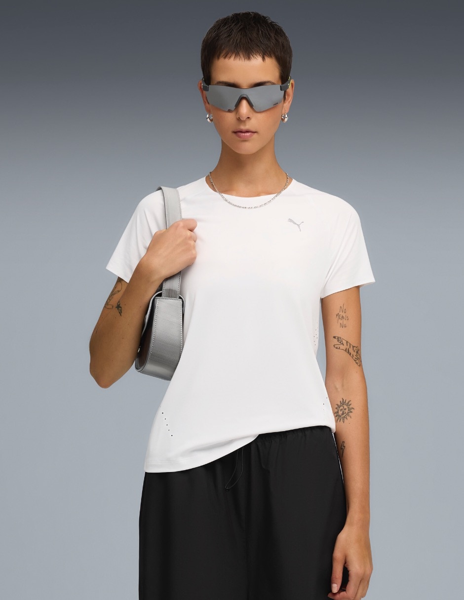 Playera deportiva para correr de mujer 3