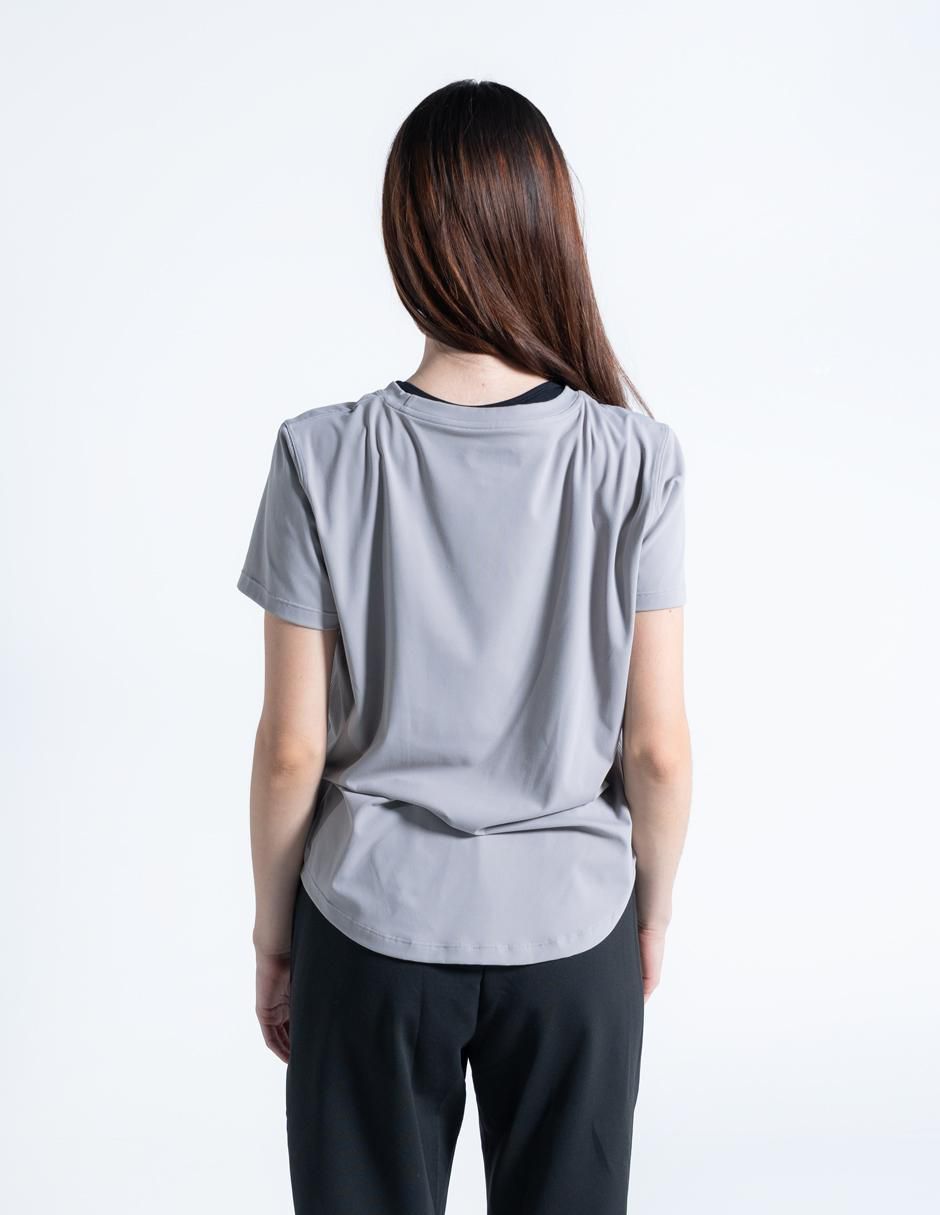 Playera deportiva para entrenamiento de mujer 3