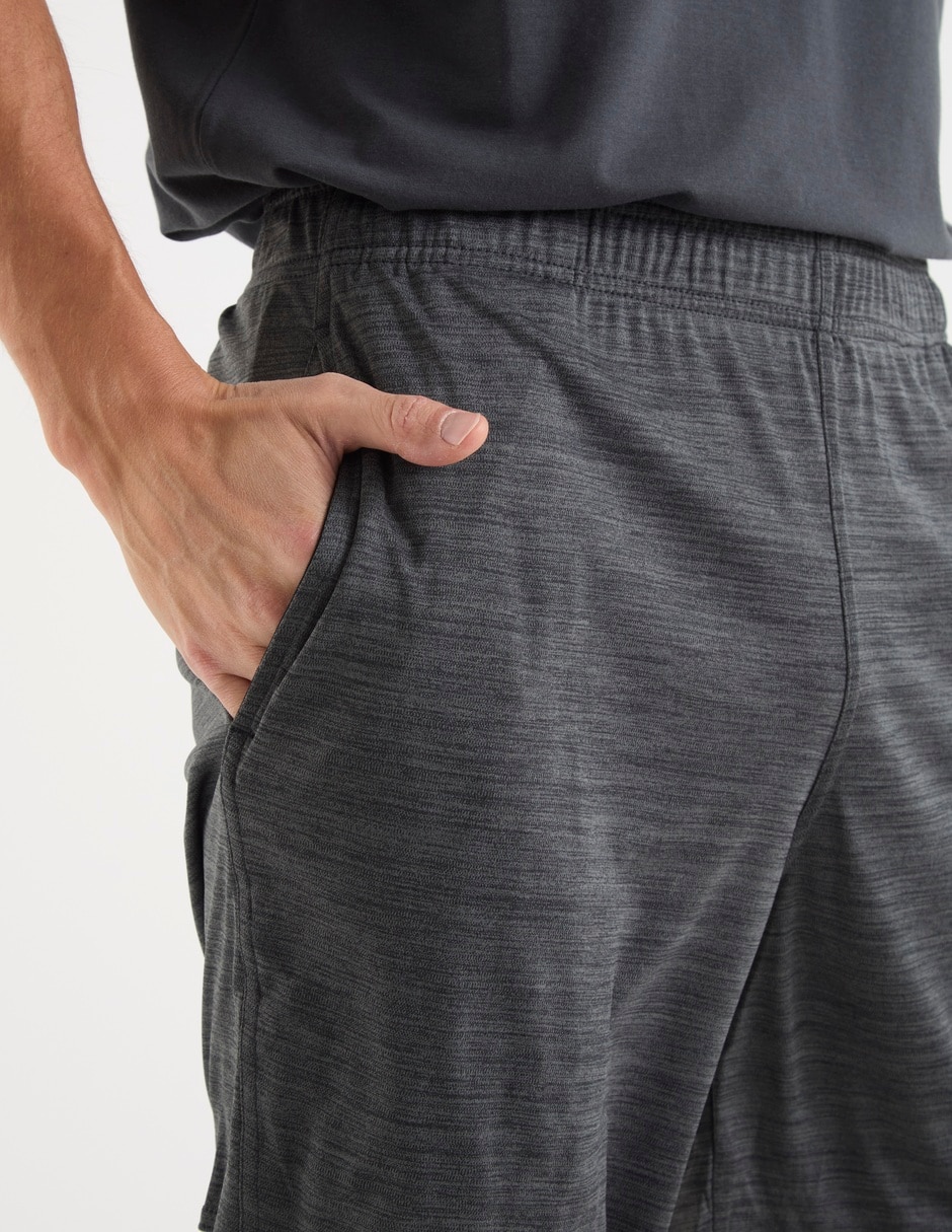 Short con bolsillos para entrenamiento hombre 5