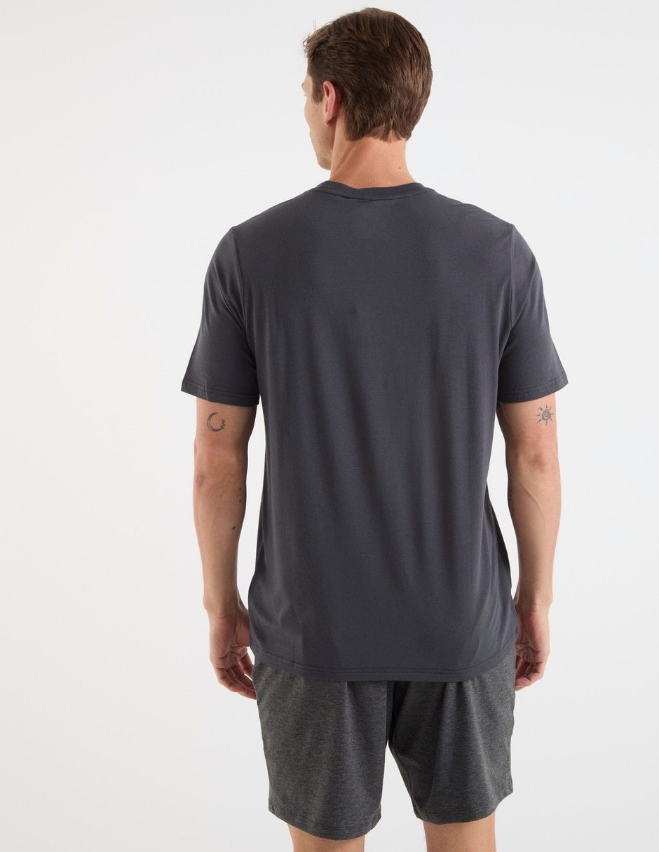 Playera deportiva para yoga de hombre 6