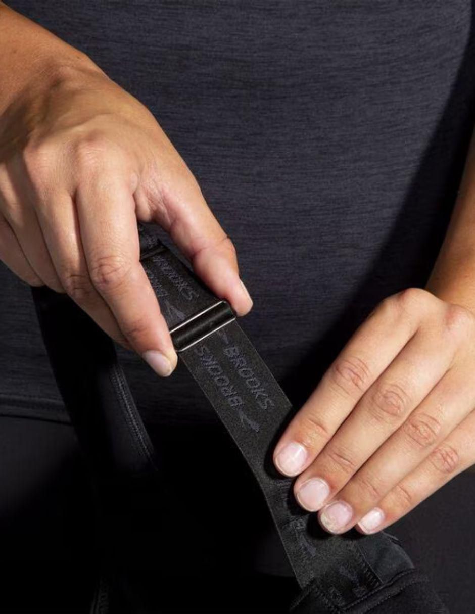 Top deportivo para correr mujer 6