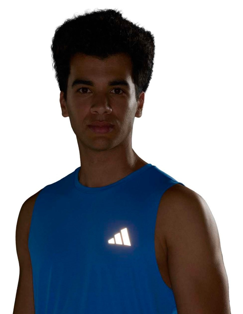 Playera deportiva para correr de hombre 7