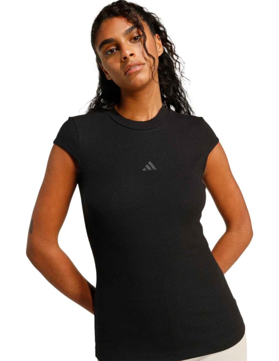 Playera deportiva para entrenamiento de mujer 6
