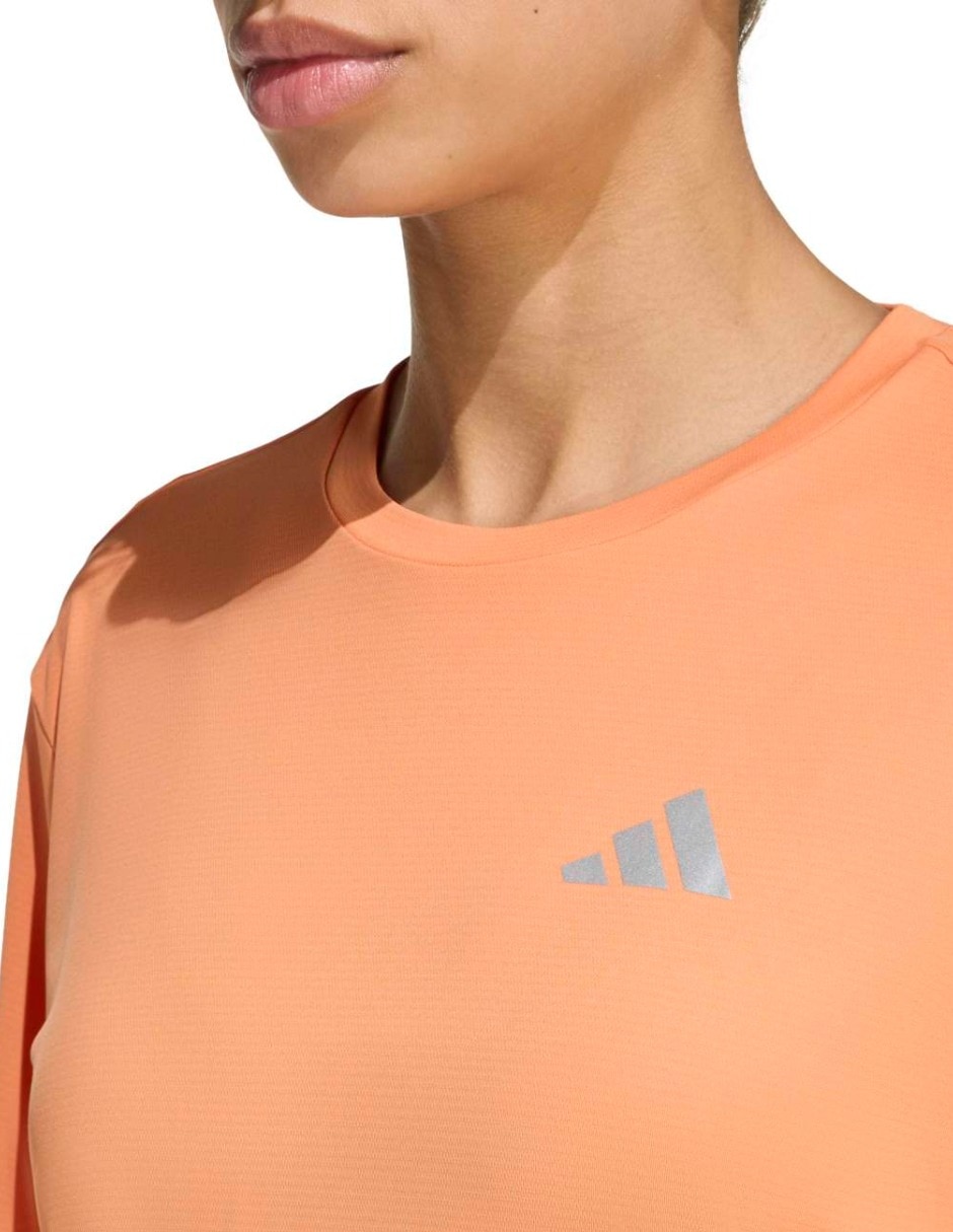 Playera deportiva para correr de mujer 5
