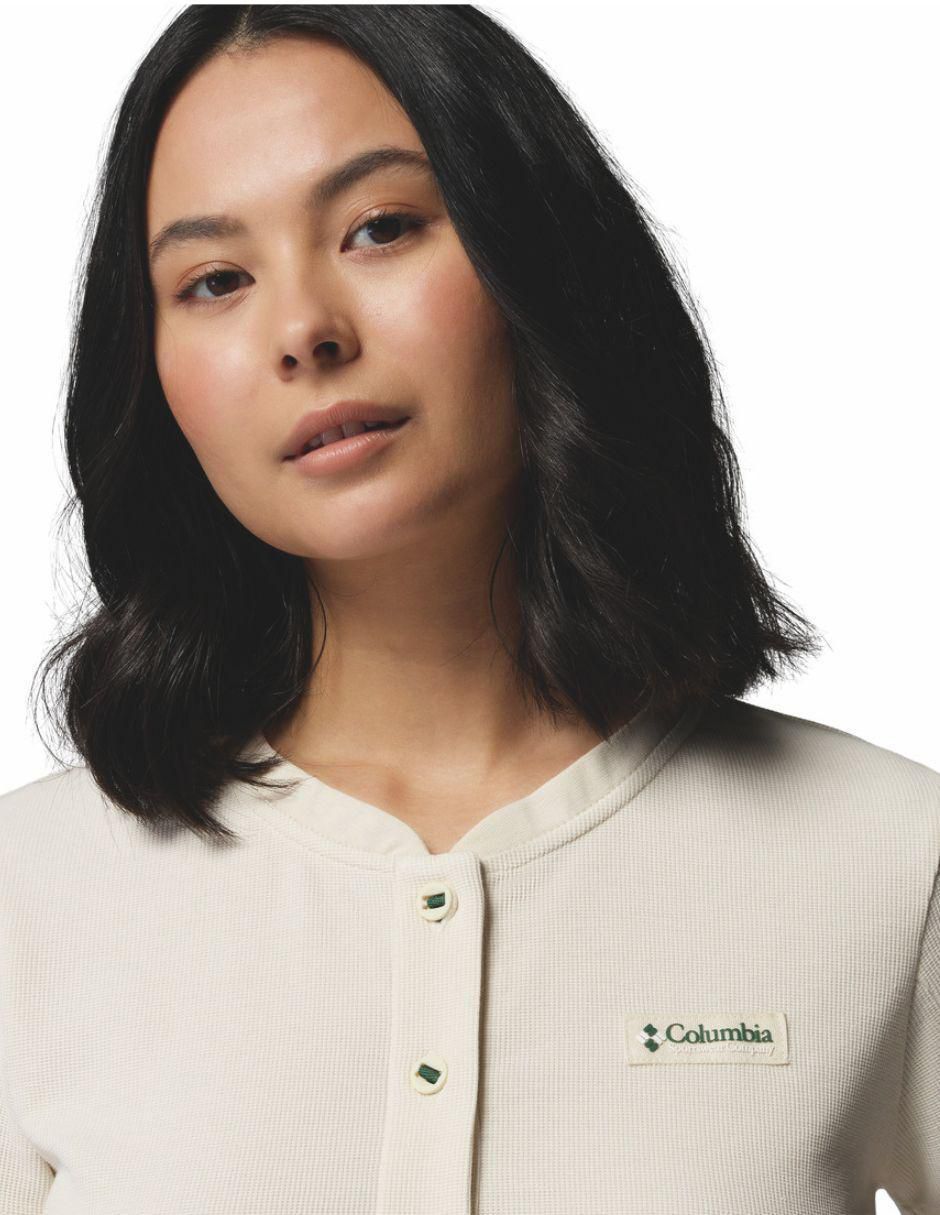 Camisa deportiva para mujer 4