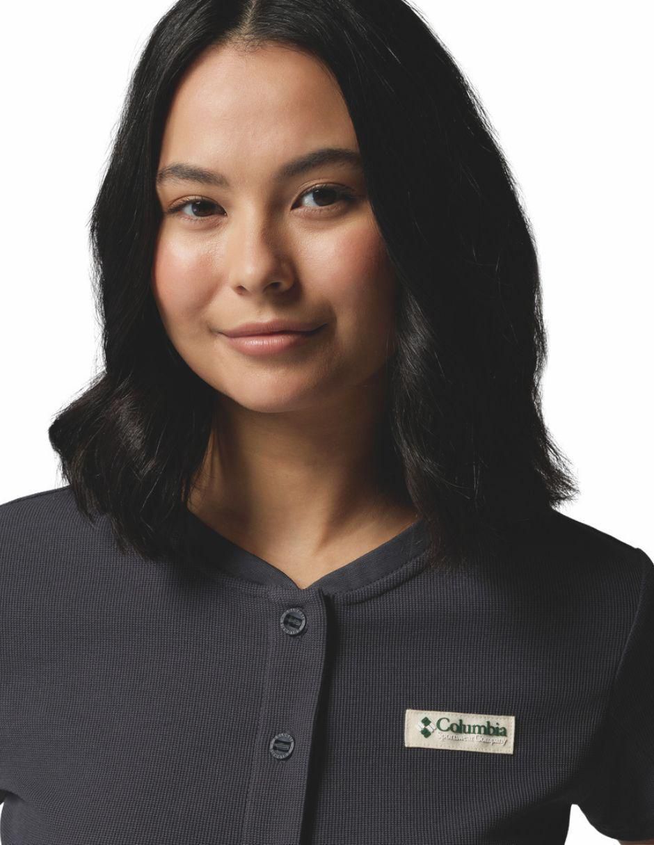 Camisa deportiva para mujer 3